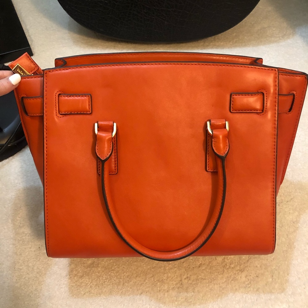 *SALE* Michael Kors MK Hamilton Purse - Picture 7 of 14